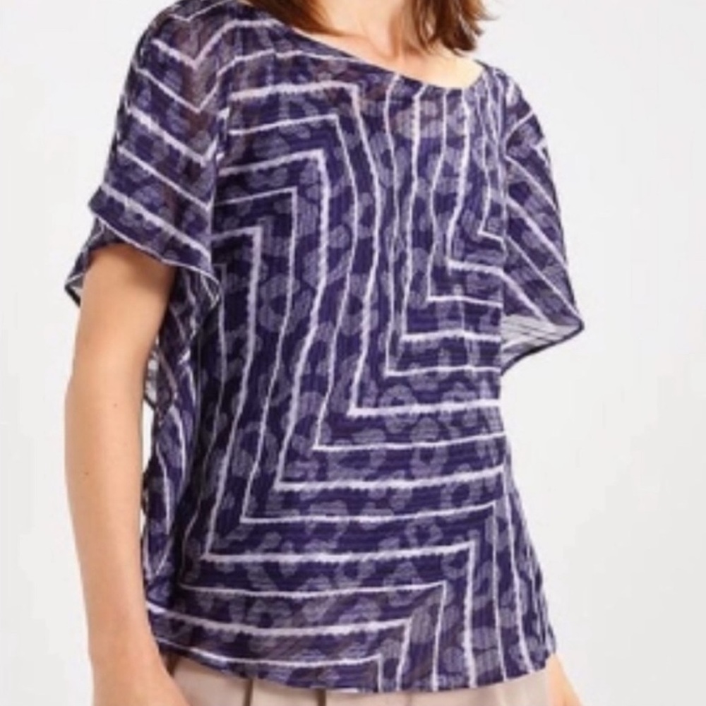 NWT Banana Republic Sheer Geometric Print Split Sleeve Navy Flowy Blouse Sz S - Picture 3 of 12